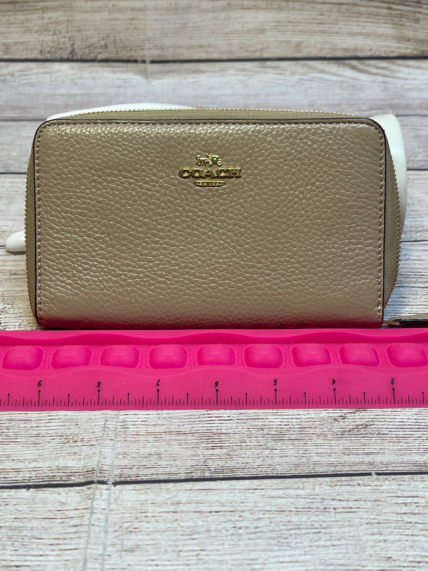 Wallet Designer By Coach, Size: Medium