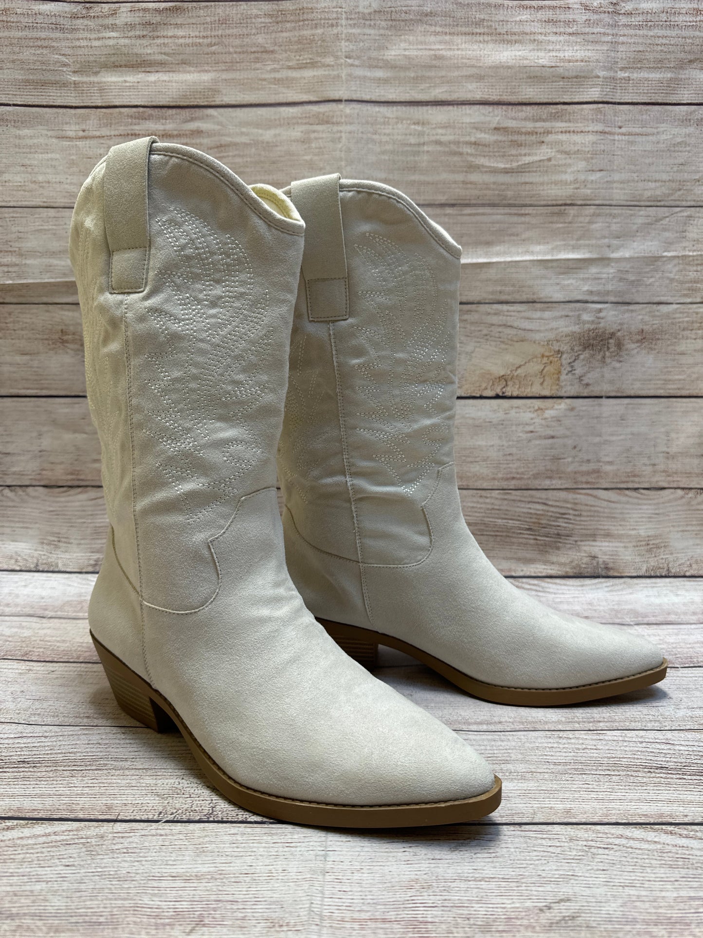 Boots Western By Wonderly In Beige, Size: 10