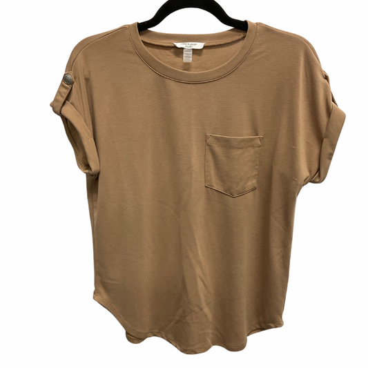 Top Short Sleeve Basic By Cable And Gauge In Beige, Size: Xs