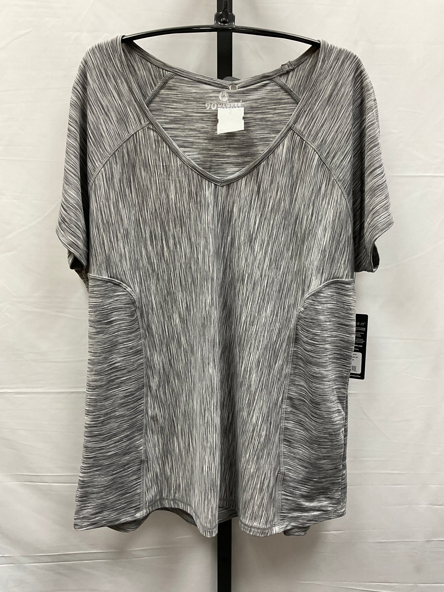 Grey Athletic Top Short Sleeve 90 Degrees By Reflex, Size 1x