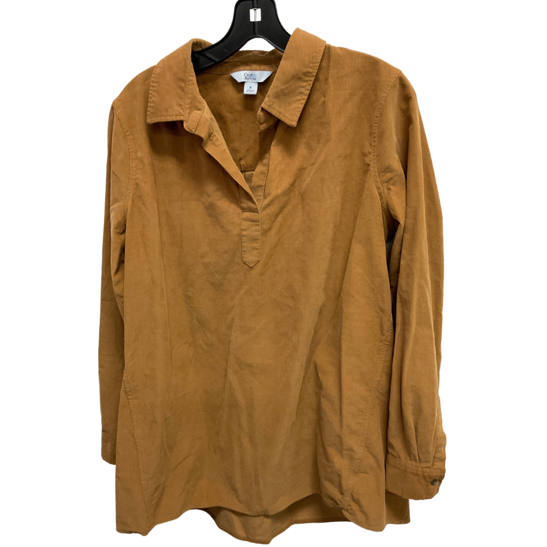 Top Long Sleeve By Croft And Barrow In Tan, Size: M