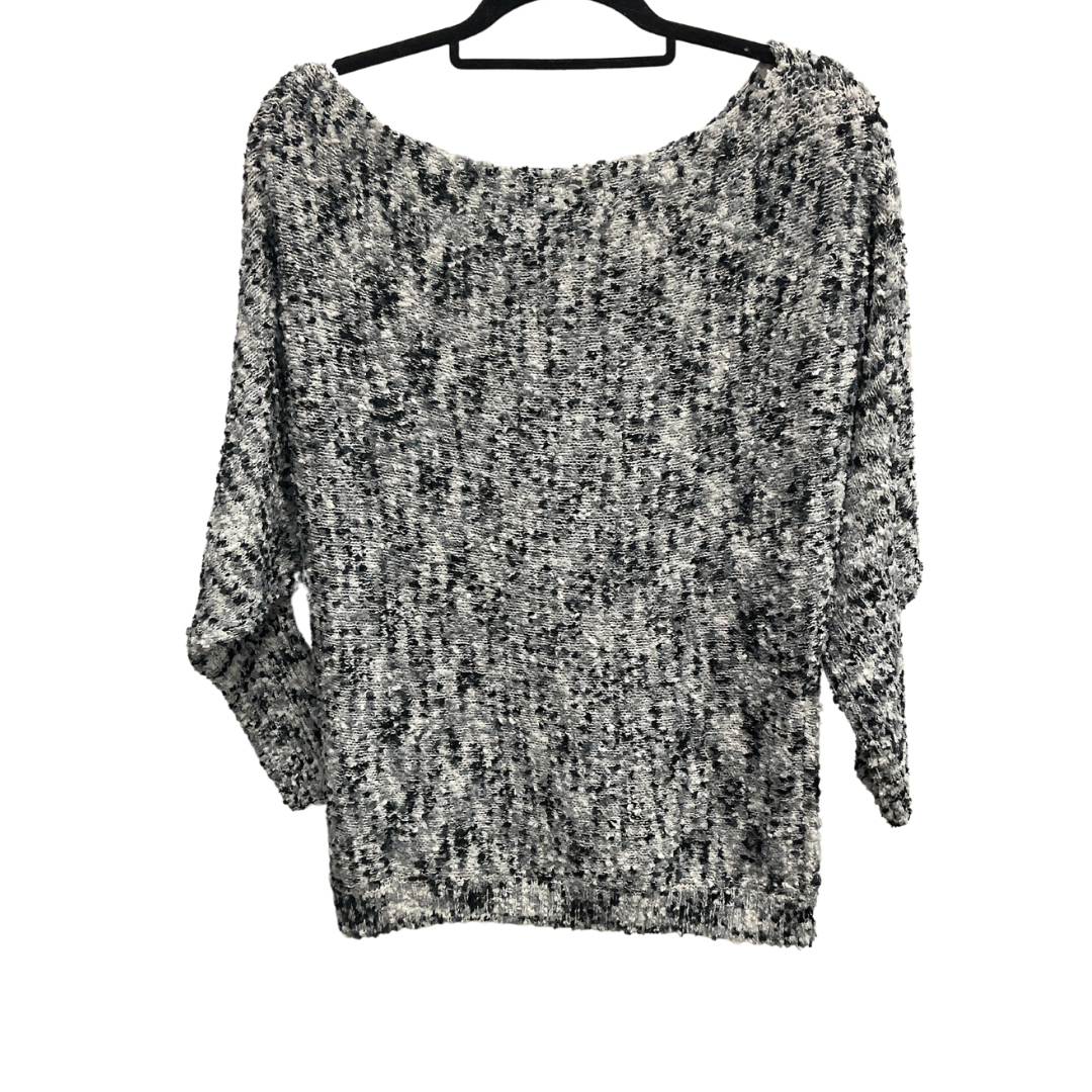 Sweater By Maurices In Grey & White, Size: L