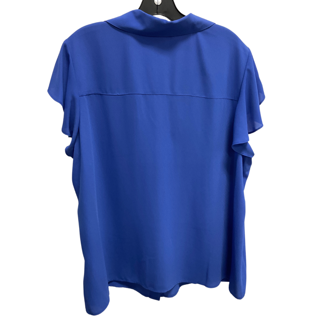 Top Short Sleeve By Calvin Klein In Blue, Size: 1x