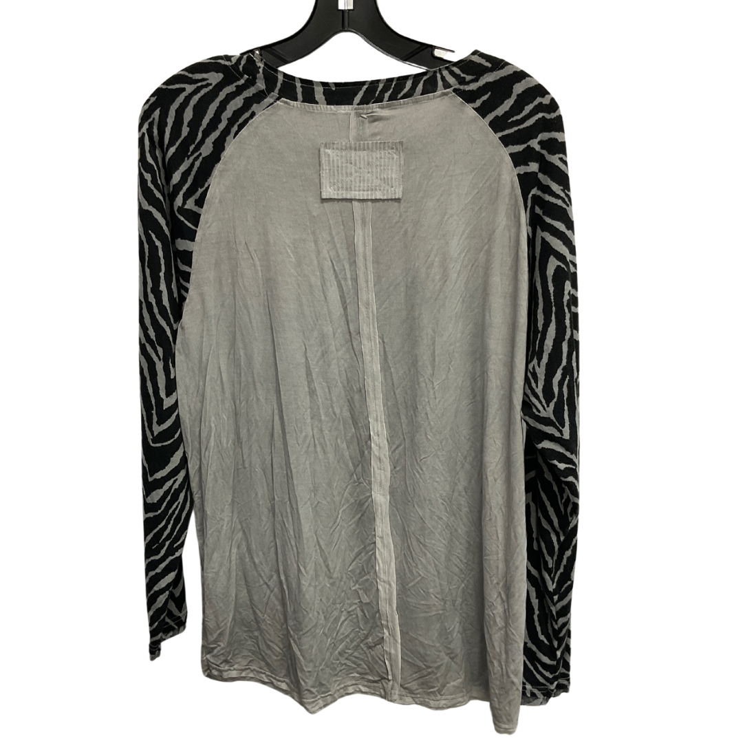 Top Long Sleeve By Pol In Black & Grey, Size: M