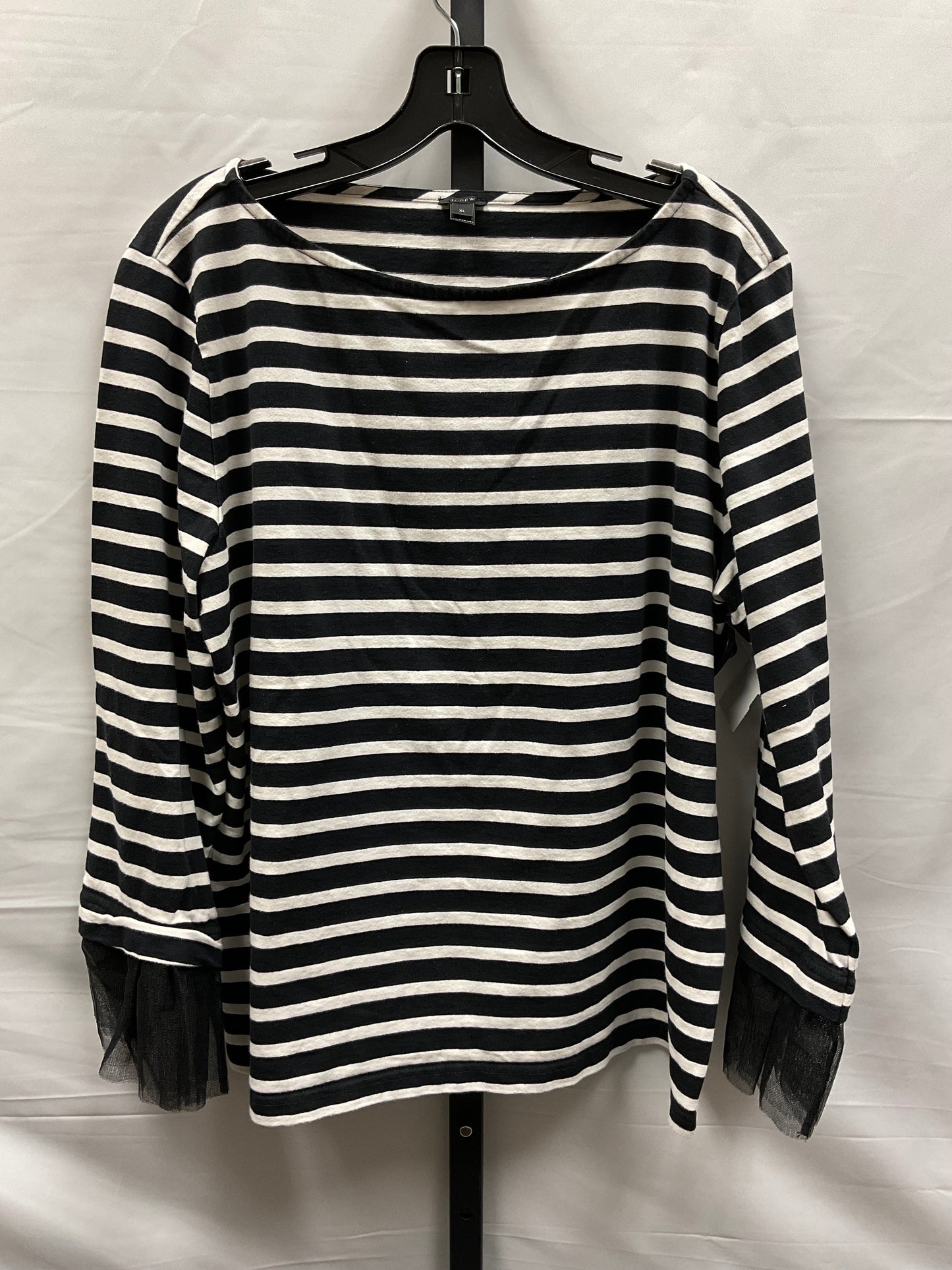 Black & White Top Long Sleeve J. Crew, Size Xl