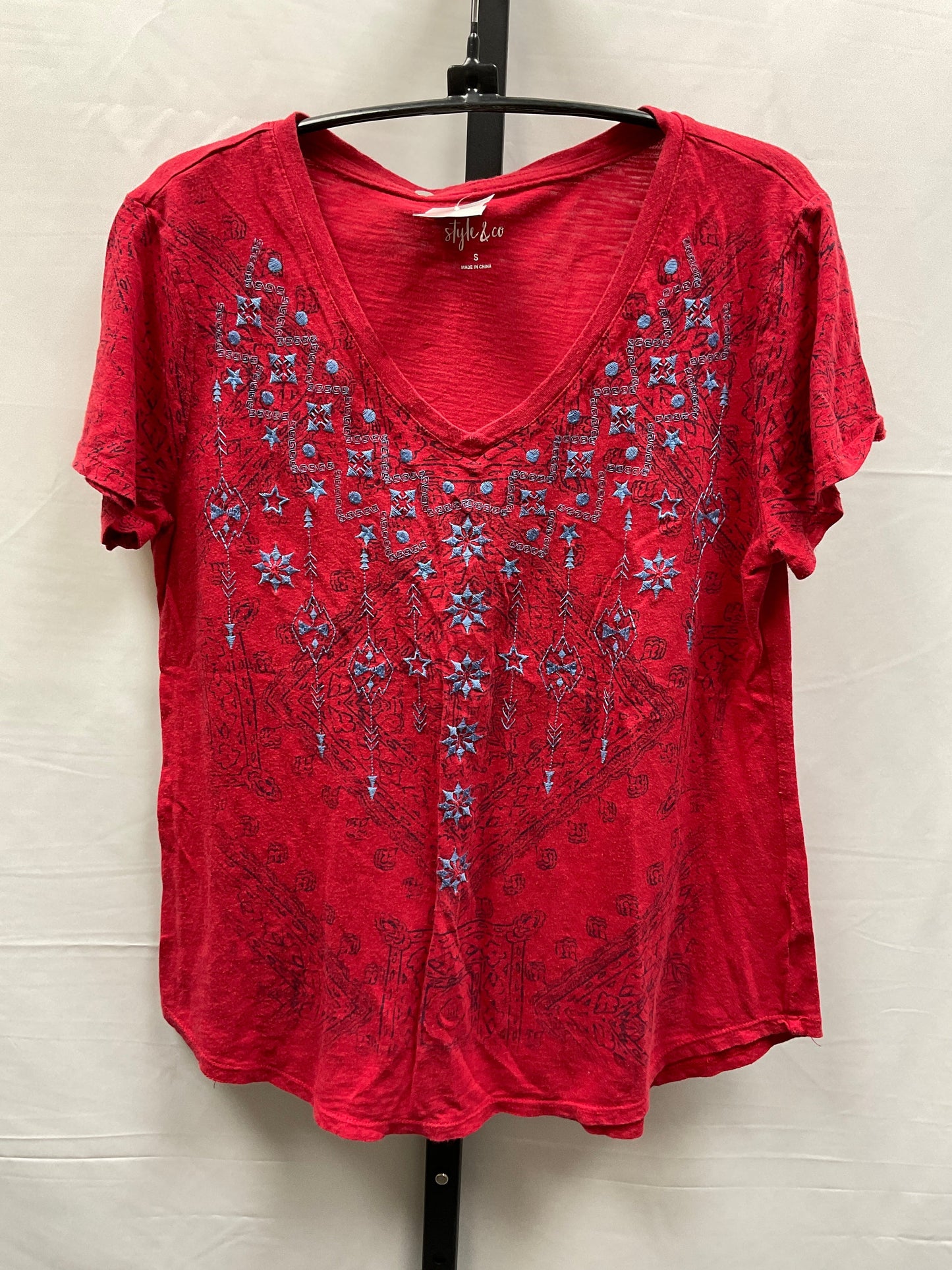 Blue & Red Top Short Sleeve Style And Company, Size S