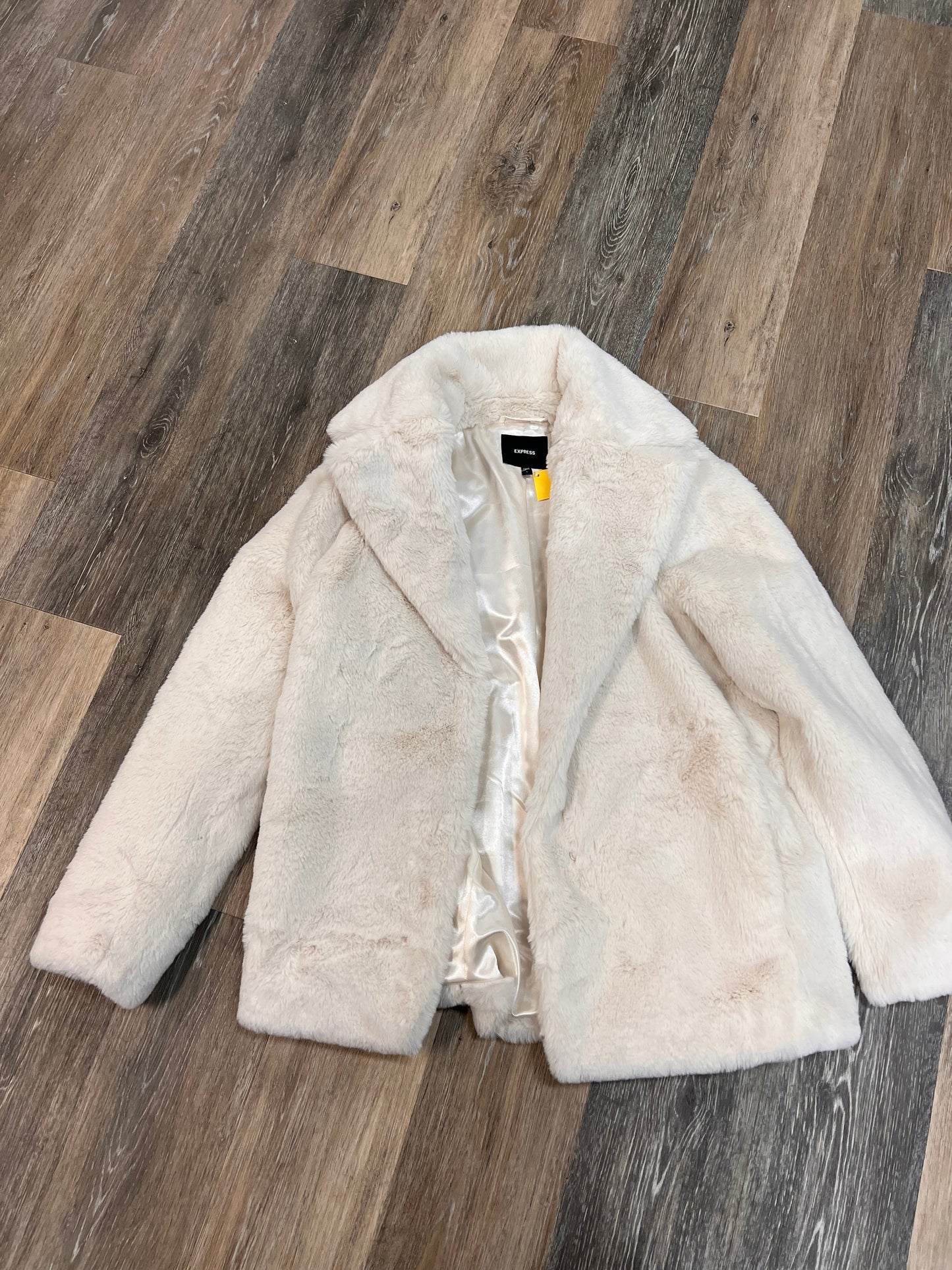 Jacket Faux Fur & Sherpa By Express In White, Size: S