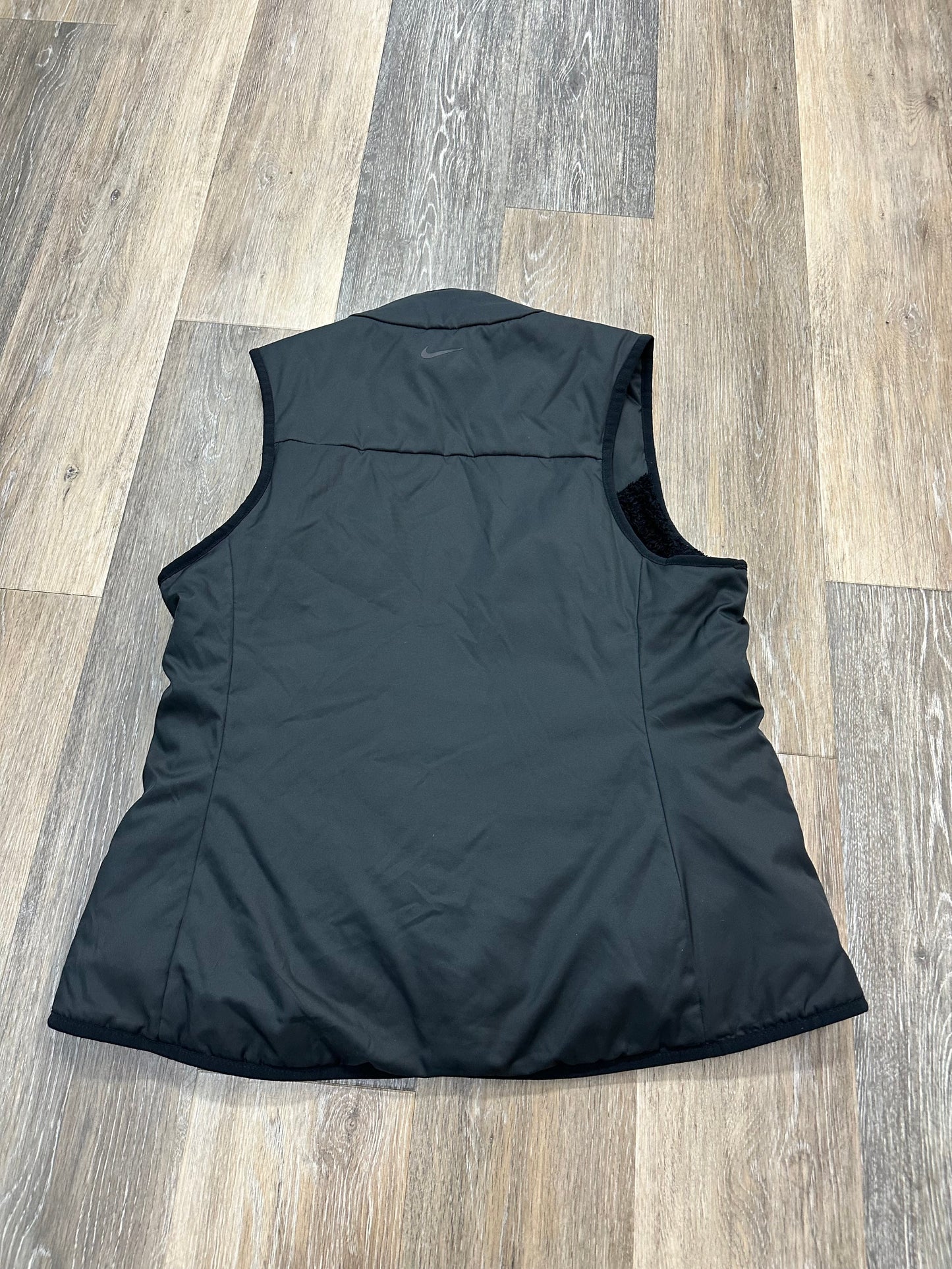 Vest Puffer & Quilted By Nike Apparel In Black, Size: M