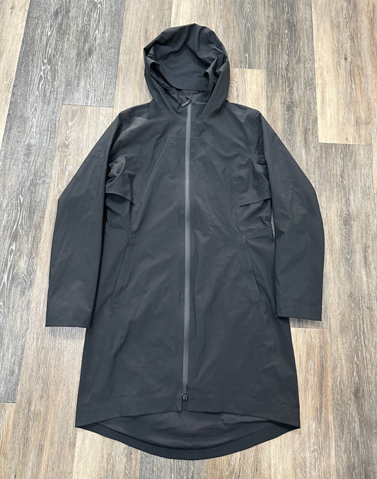 Coat Raincoat By Lululemon In Black, Size: 6