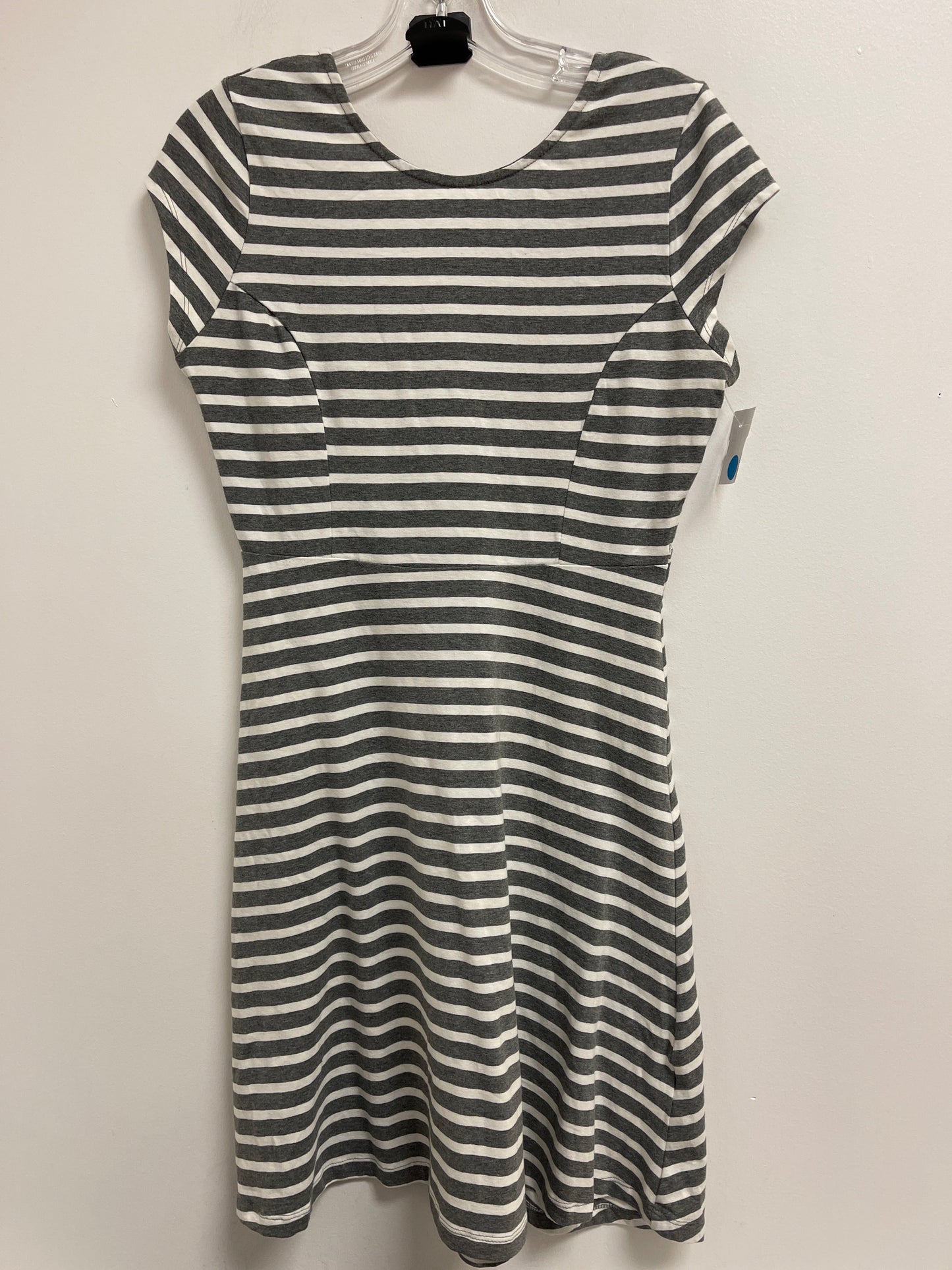 Dress Casual Midi By Old Navy In Grey, Size: S