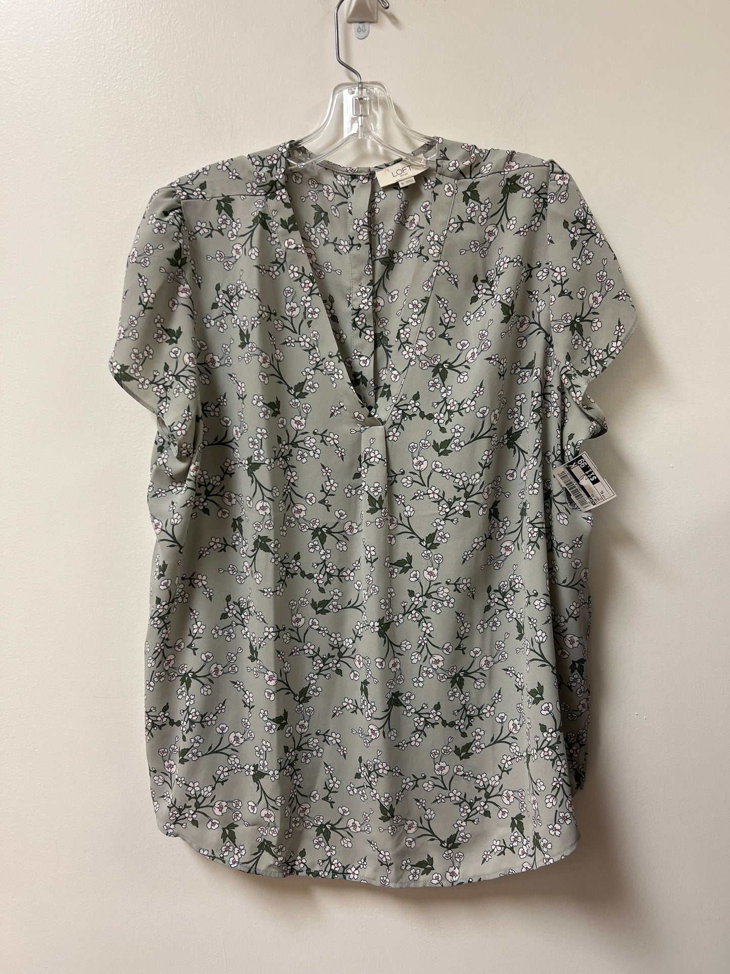 Top Short Sleeve By Loft In Grey, Size: Xl