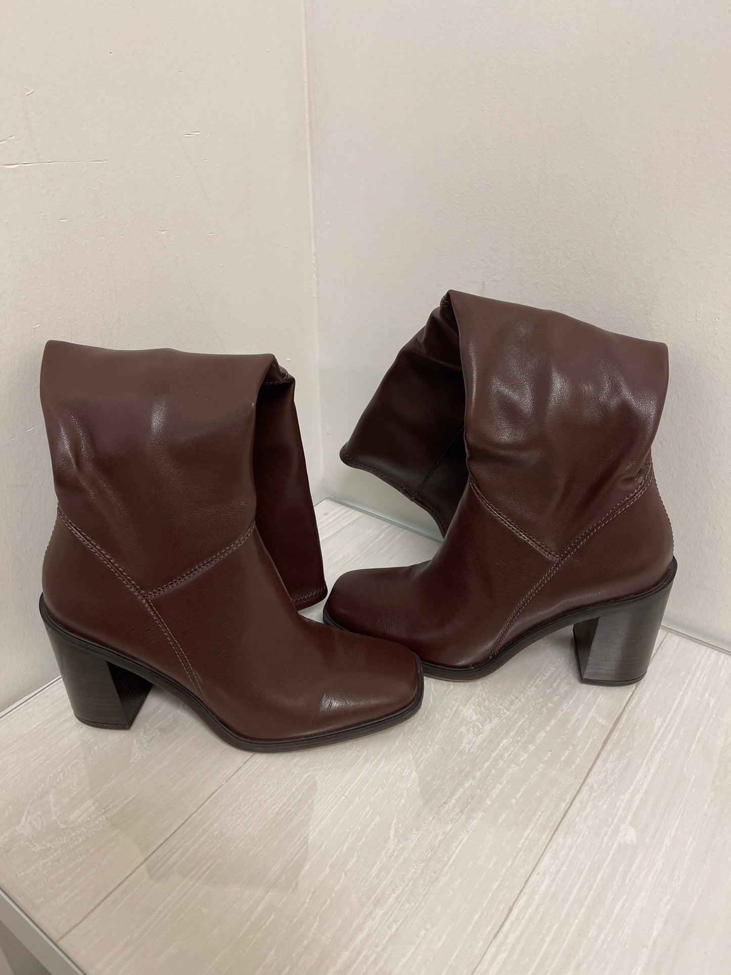 Boots Knee Heels By Franco Sarto In Brown, Size: 6.5