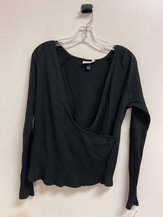 Black Top Long Sleeve Universal Thread, Size 2x