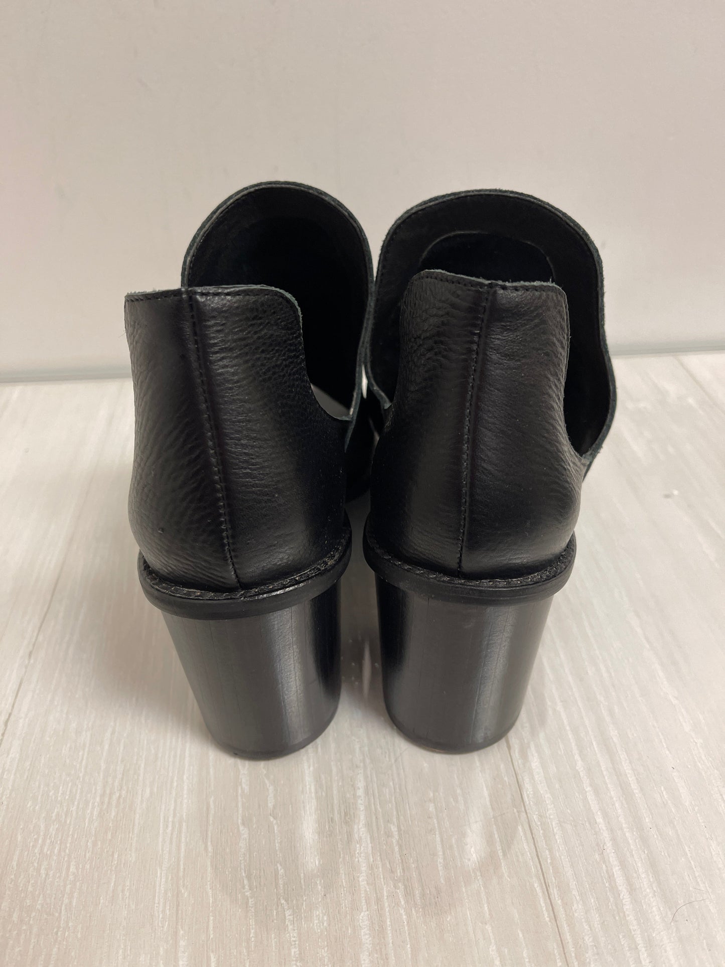 Shoes Heels Block By Chinese Laundry In Black, Size: 7