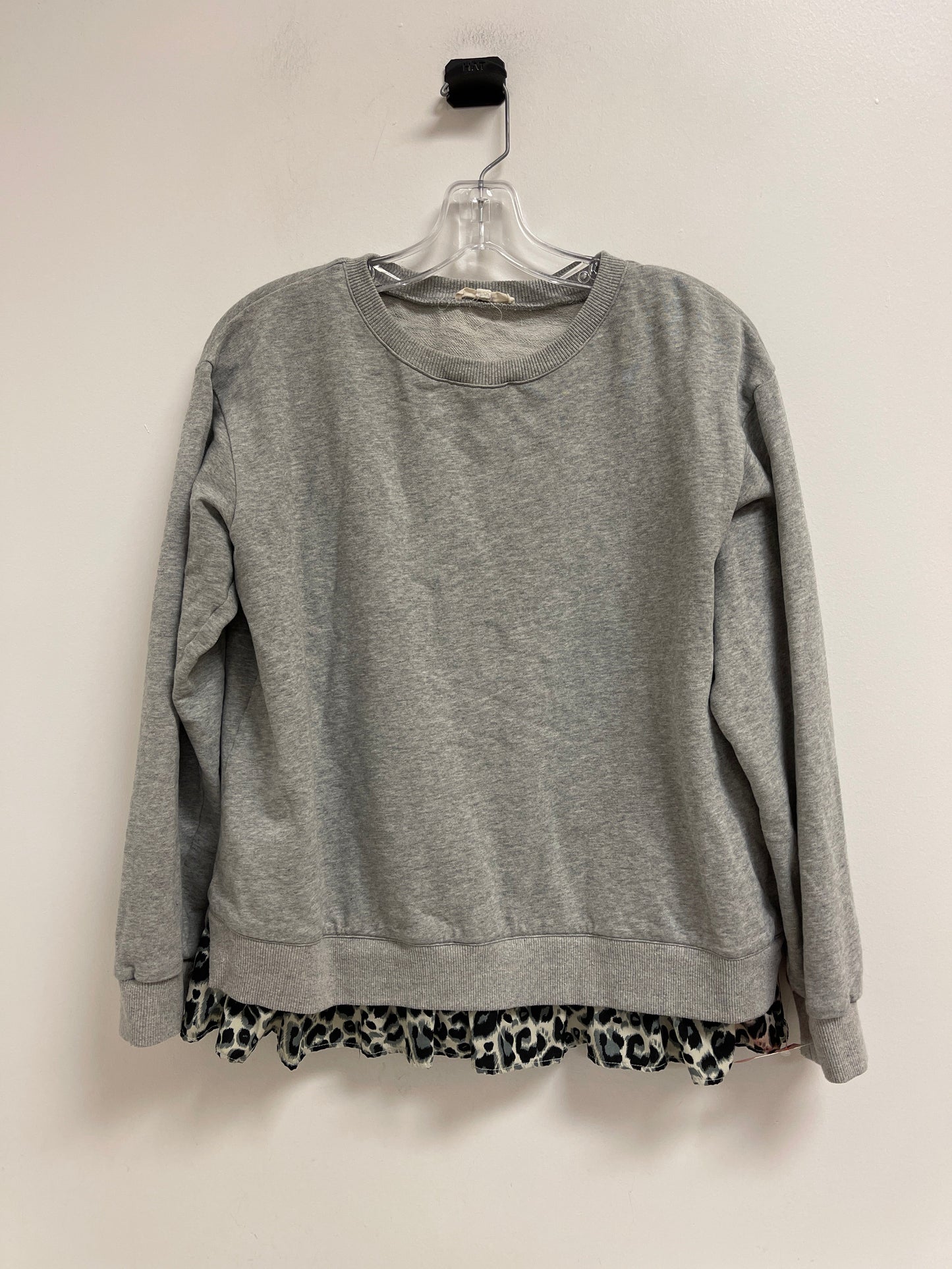 Top Long Sleeve By Easel In Grey, Size: S