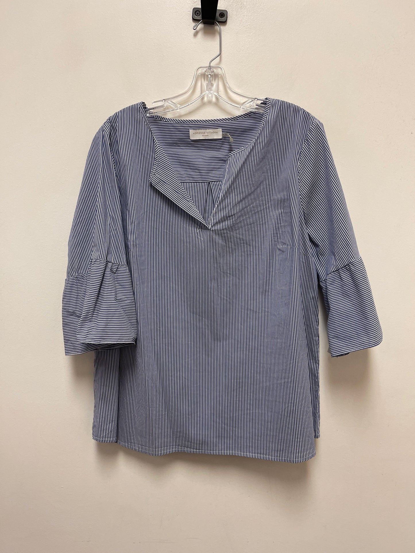 Top Long Sleeve By Adrienne Vittadini In Blue & White, Size: Xl