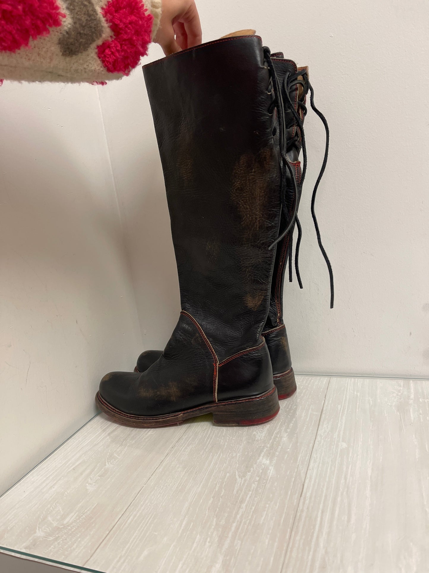 Boots Leather By Bed Stu In Black, Size: 8.5