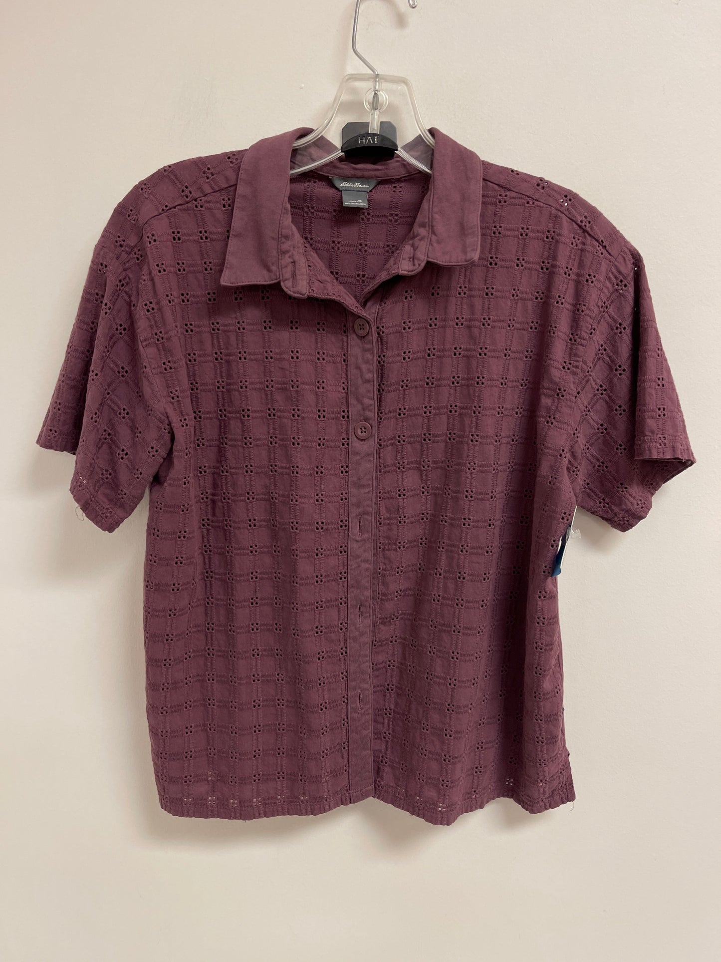 Top Short Sleeve By Eddie Bauer In Purple, Size: M