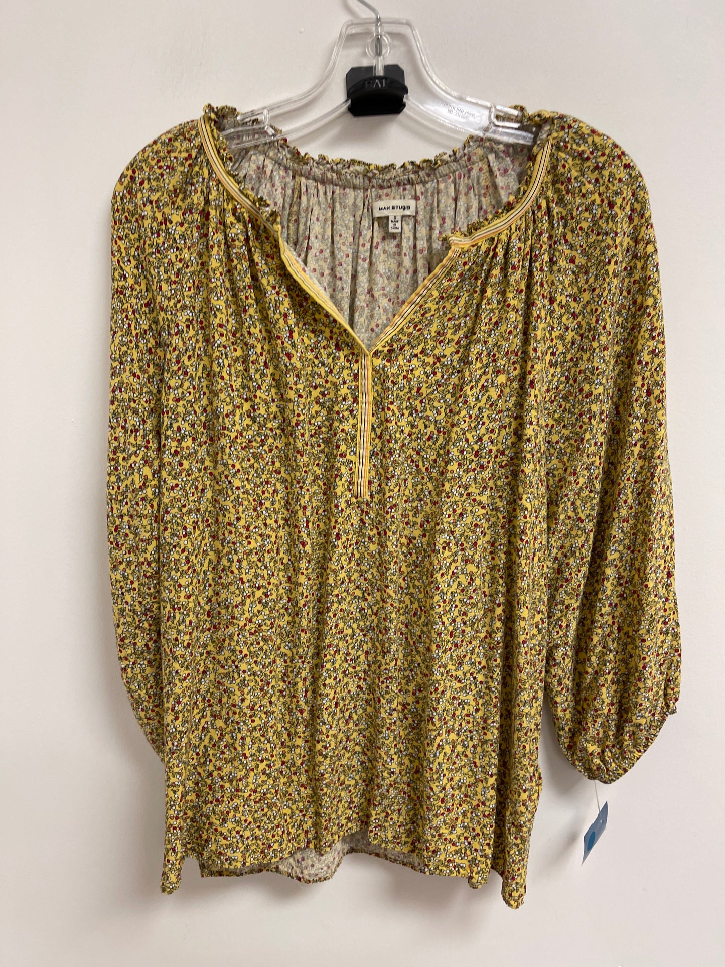 Top Long Sleeve By Max Studio In Yellow, Size: S