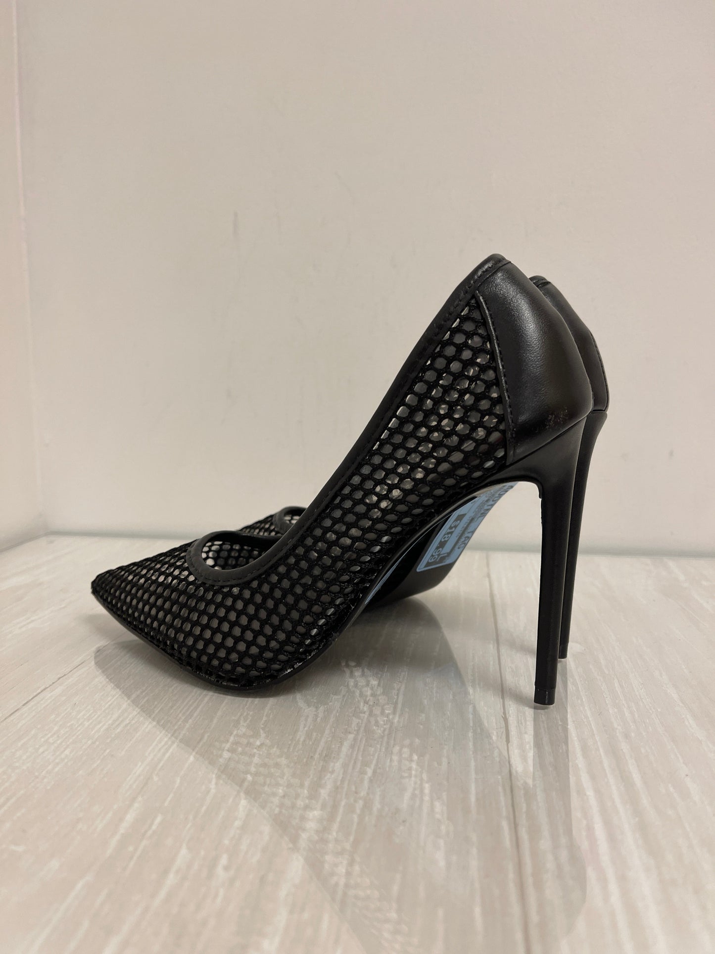 Shoes Heels Stiletto By Steve Madden In Black, Size: 6.5