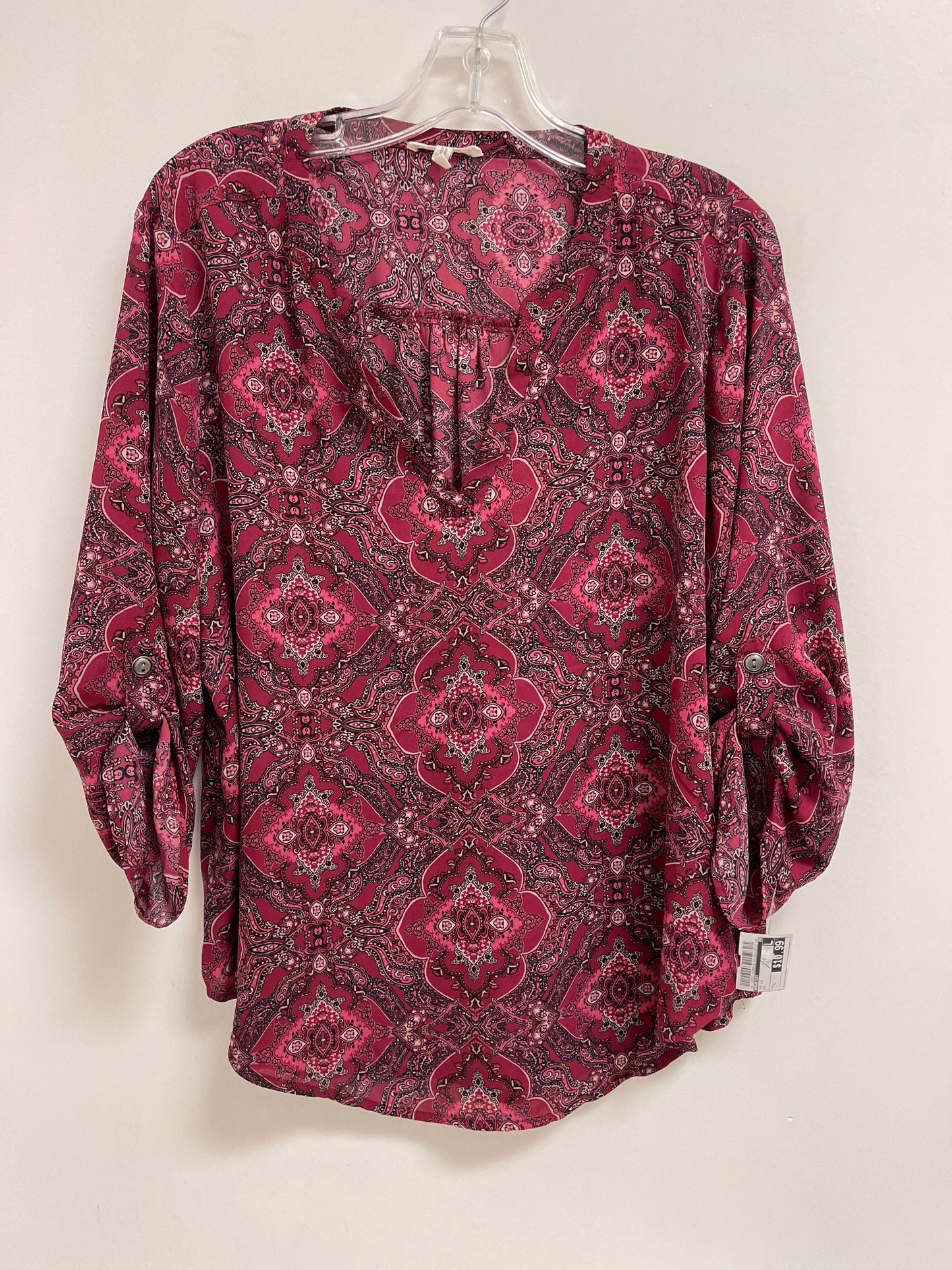 Top Long Sleeve By Maurices In Red, Size: L