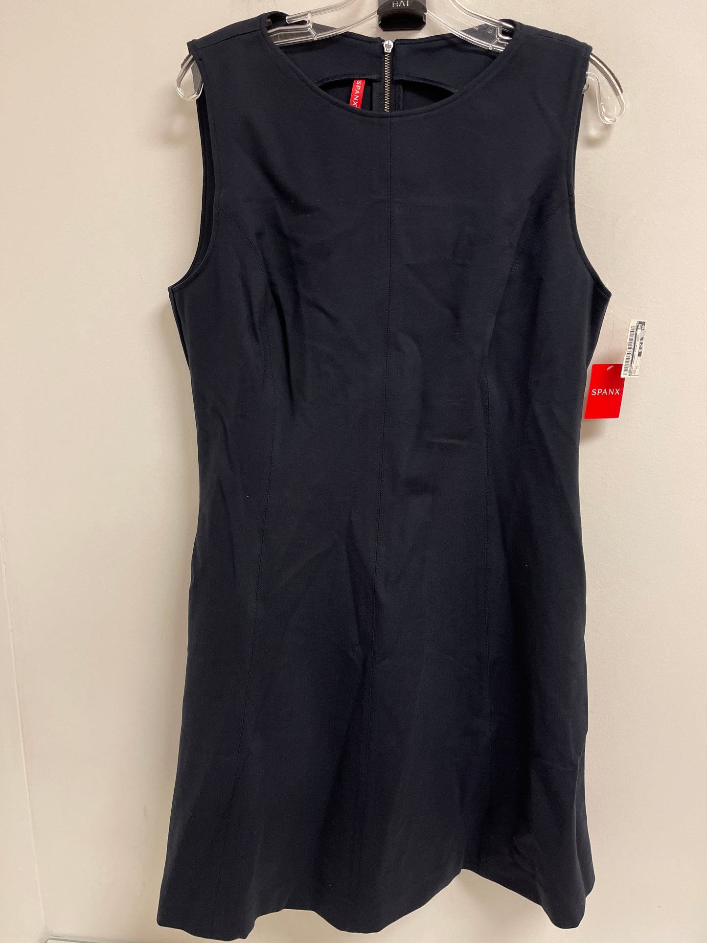 Dress Casual Short By Spanx In Navy, Size: Xl