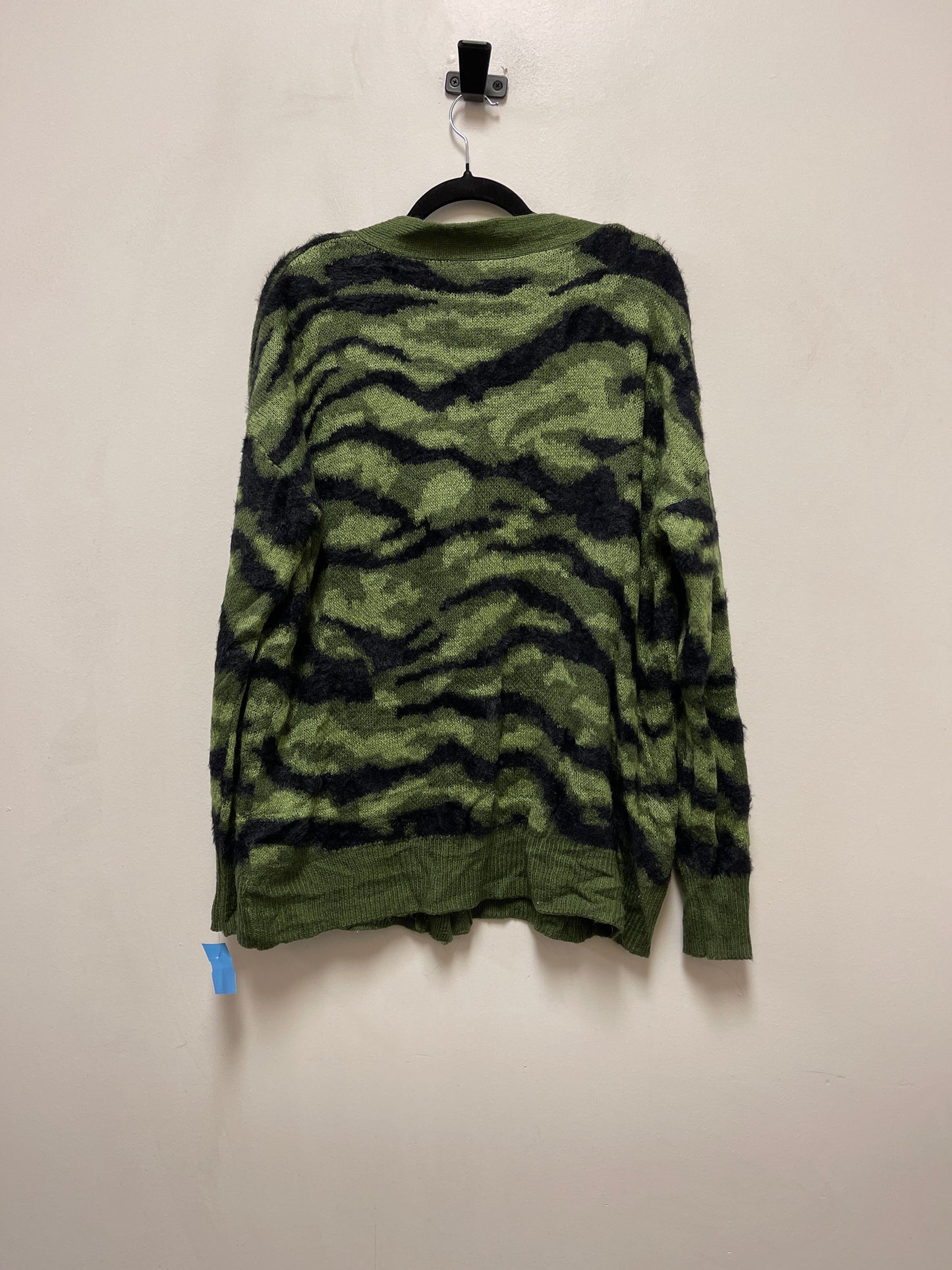 Sweater Cardigan By Time And Tru In Camouflage Print, Size: L