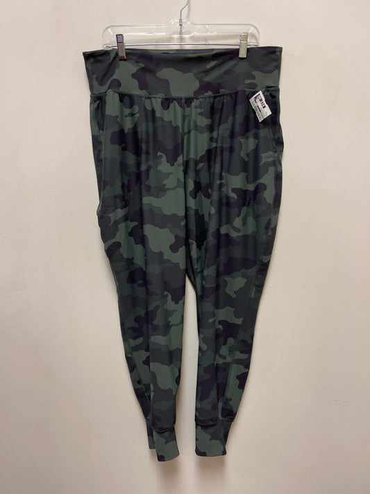 Athletic Pants By Old Navy In Camouflage Print, Size: Xl