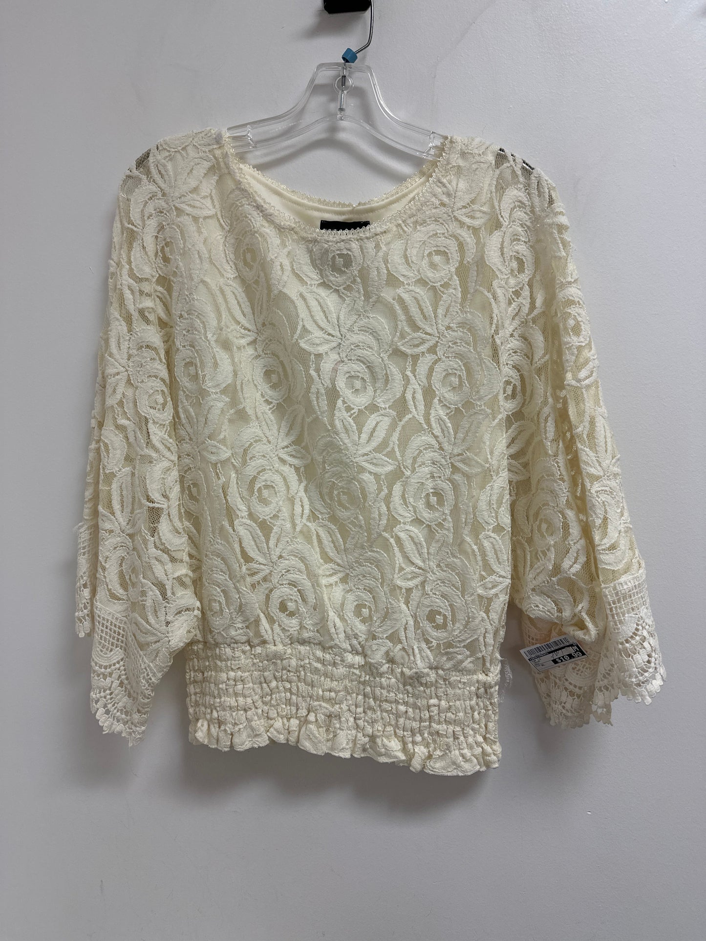 Top Long Sleeve By Investments In Cream, Size: Xl