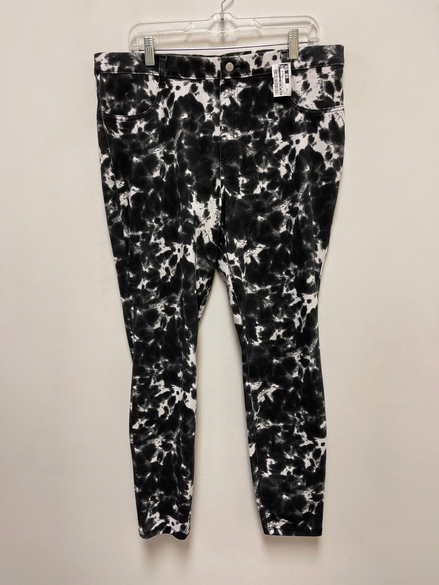 Jeans Jeggings By Time And Tru In Black & White, Size: 20