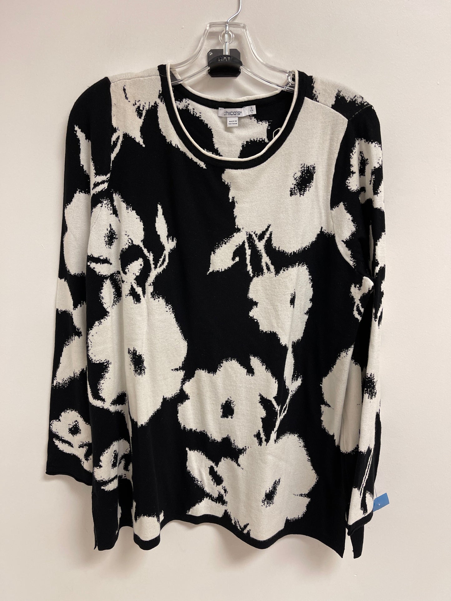 Sweater By Chicos In Black & White, Size: L