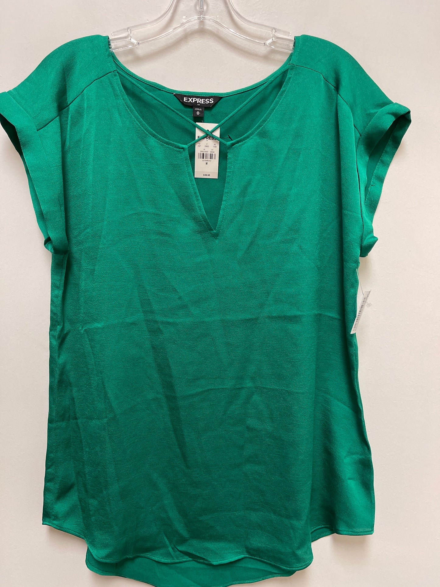 Top Short Sleeve By Express In Green, Size: M