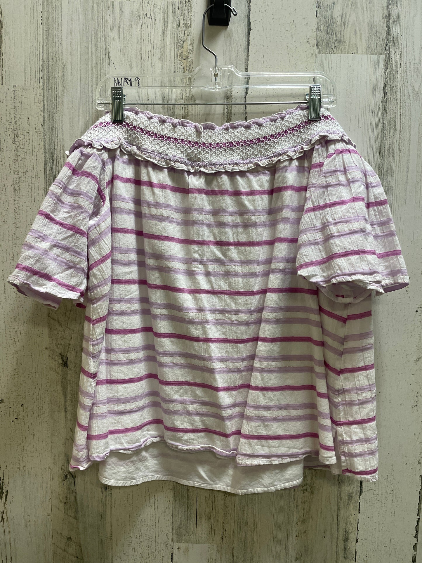 Top Short Sleeve By Lane Bryant In Purple, Size: 1x