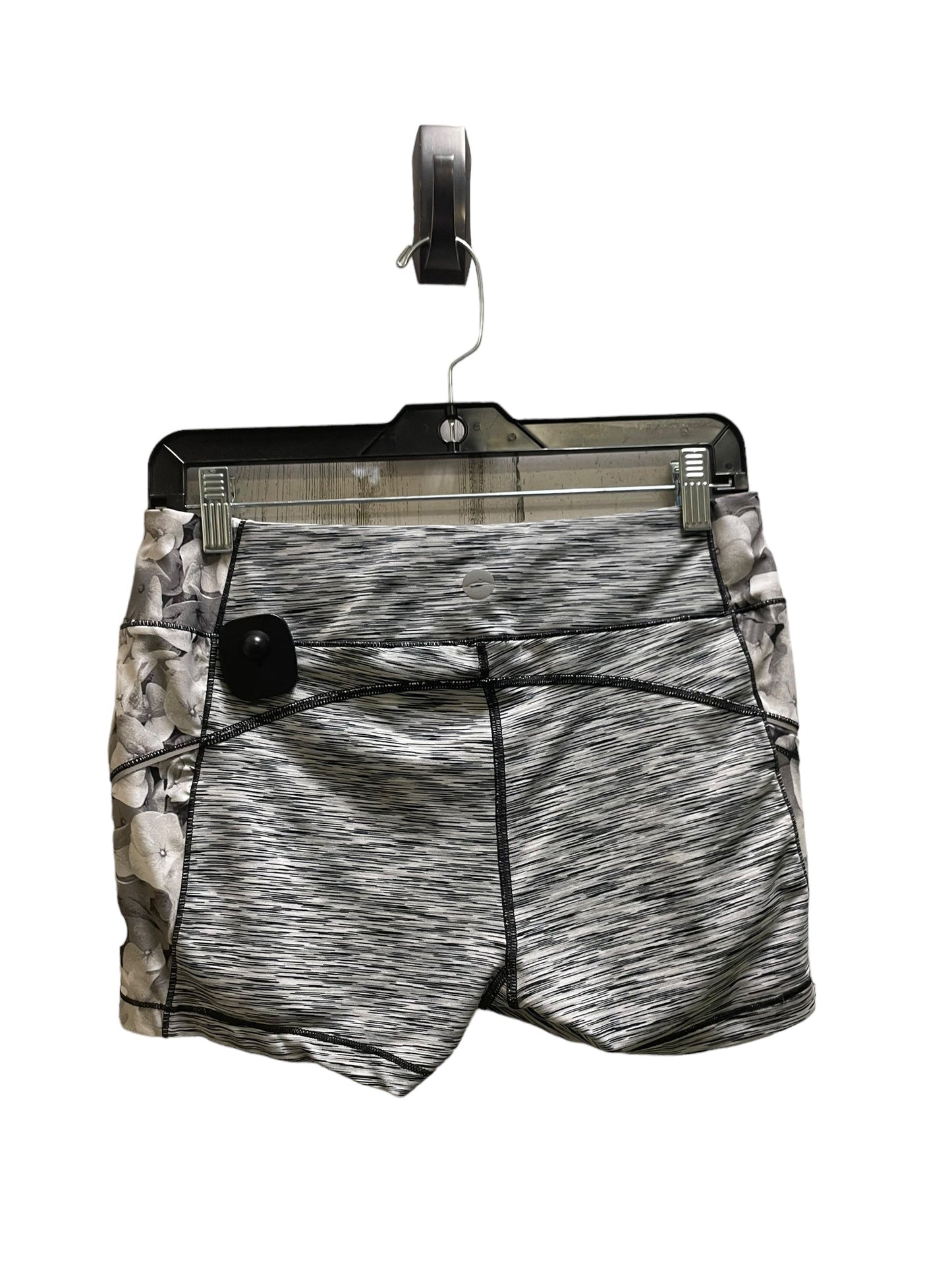 Athletic Shorts By Avia In Grey, Size: M