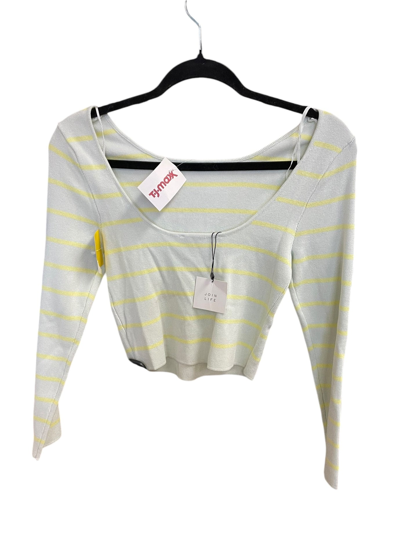 Top Long Sleeve By Zara In Green, Size: M