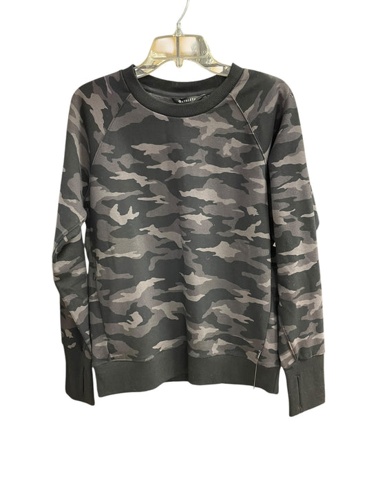 Athletic Top Long Sleeve Crewneck By Athleta In Camouflage Print, Size: M