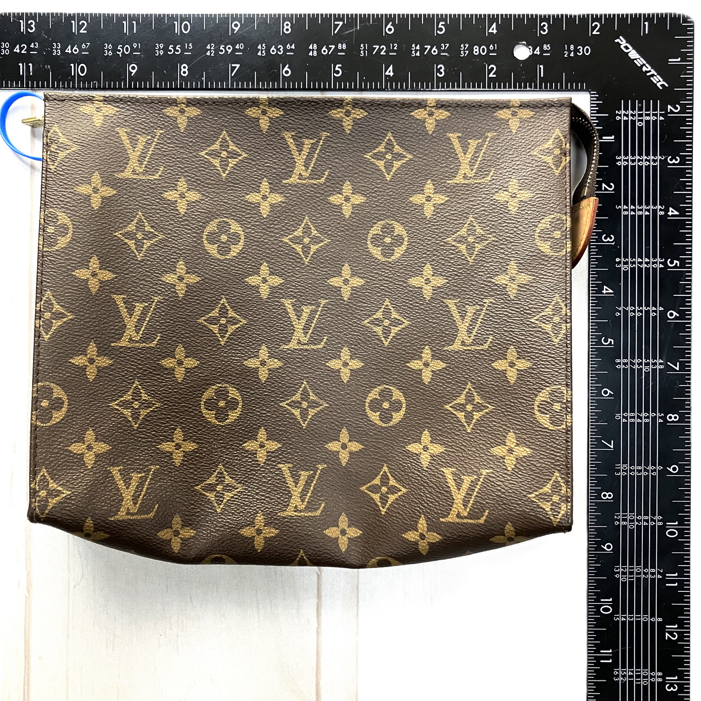 Clutch Luxury Designer By Louis Vuitton, Size: Small