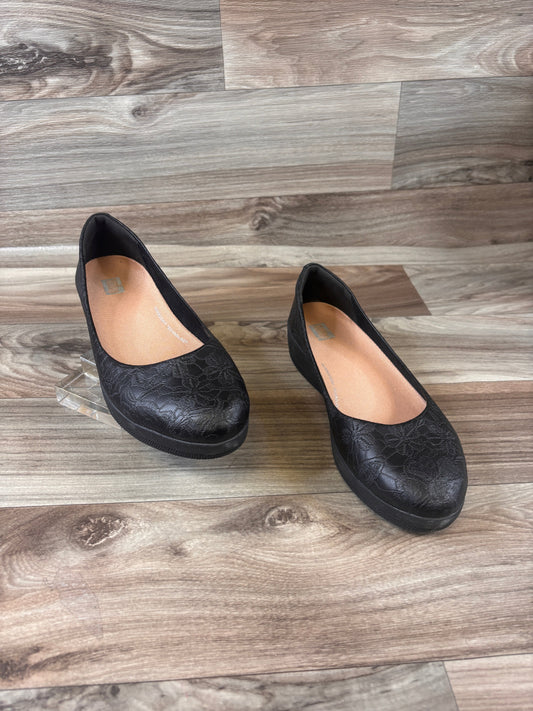 Shoes Flats By Fitflop In Black, Size: 8.5