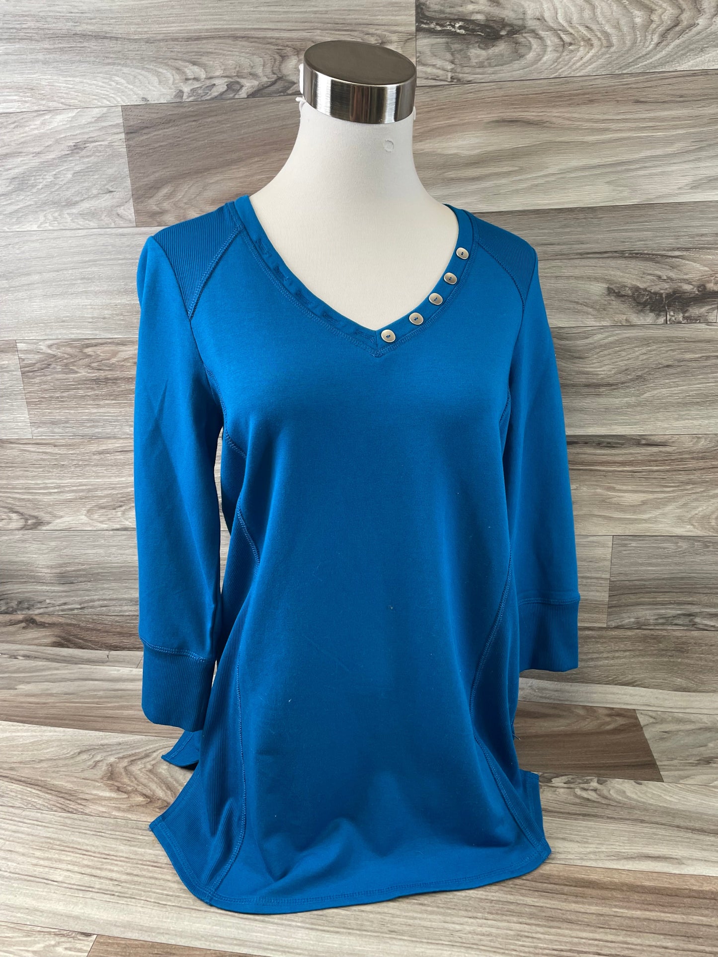 Blue Top 3/4 Sleeve Basic Chicos, Size M