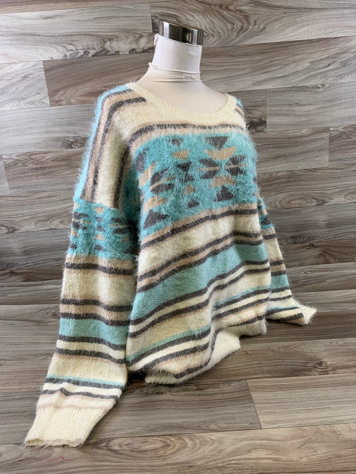 Sweater By Xhilaration In Blue & Cream, Size: Xxl