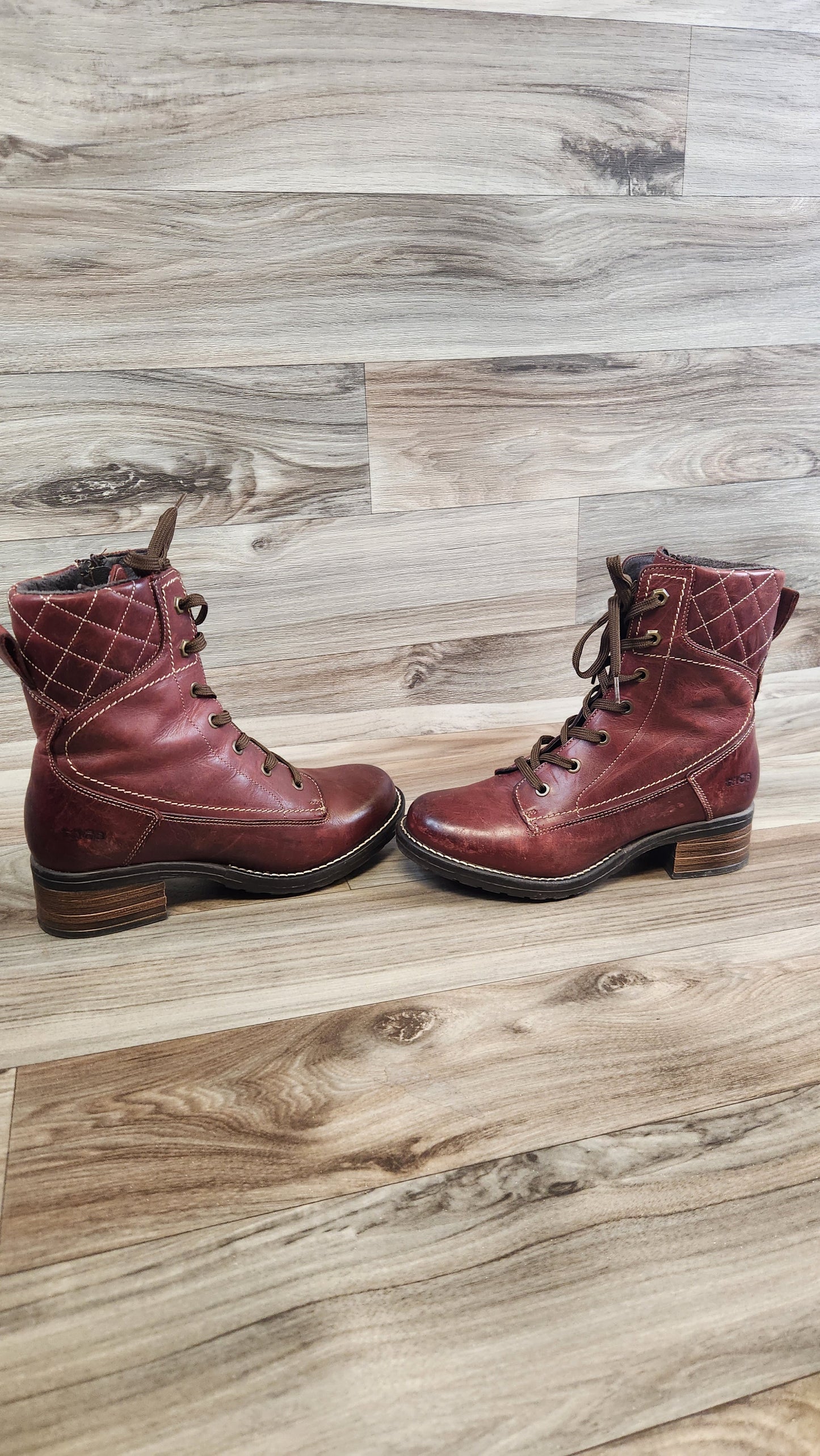 Boots Combat By Taos In Red, Size: 7.5