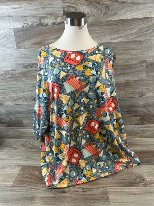 Top Short Sleeve Basic By Lularoe  Size: 3x