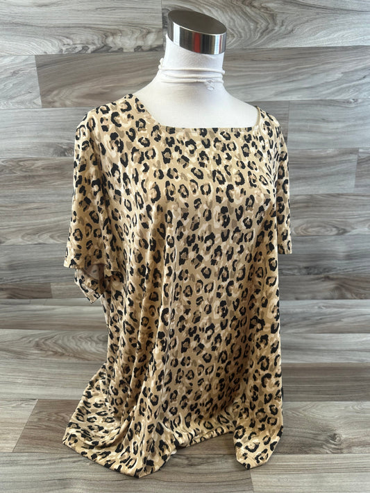 Top Short Sleeve By Susan Graver In Animal Print, Size: 2x