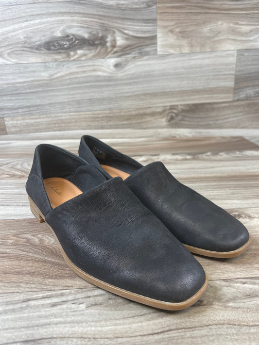 Shoes Flats By Clarks In Black, Size: 8.5