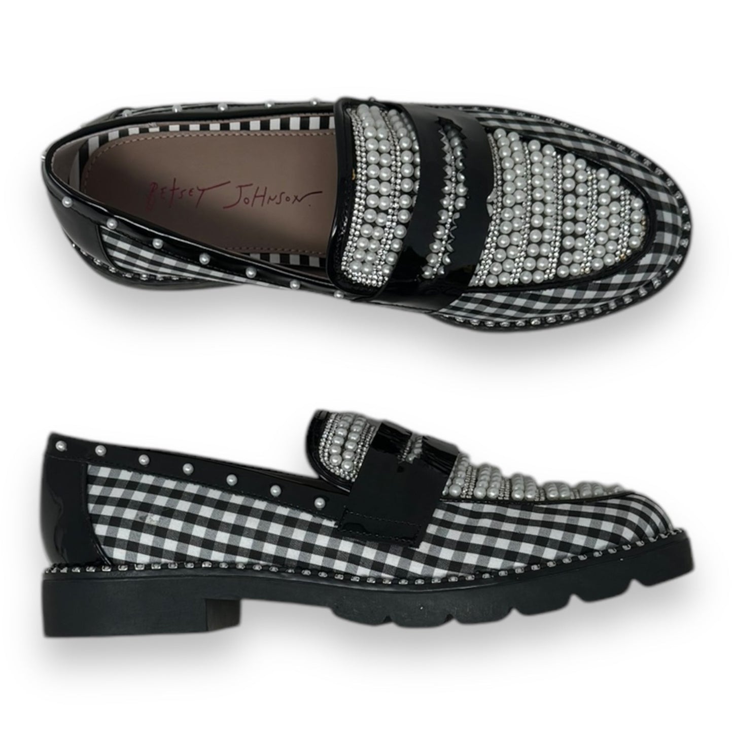 Darian Pearl-Embellished Tailored Lug-Sole Loafers By Betsey Johnson In Black & White, Size: 6.5