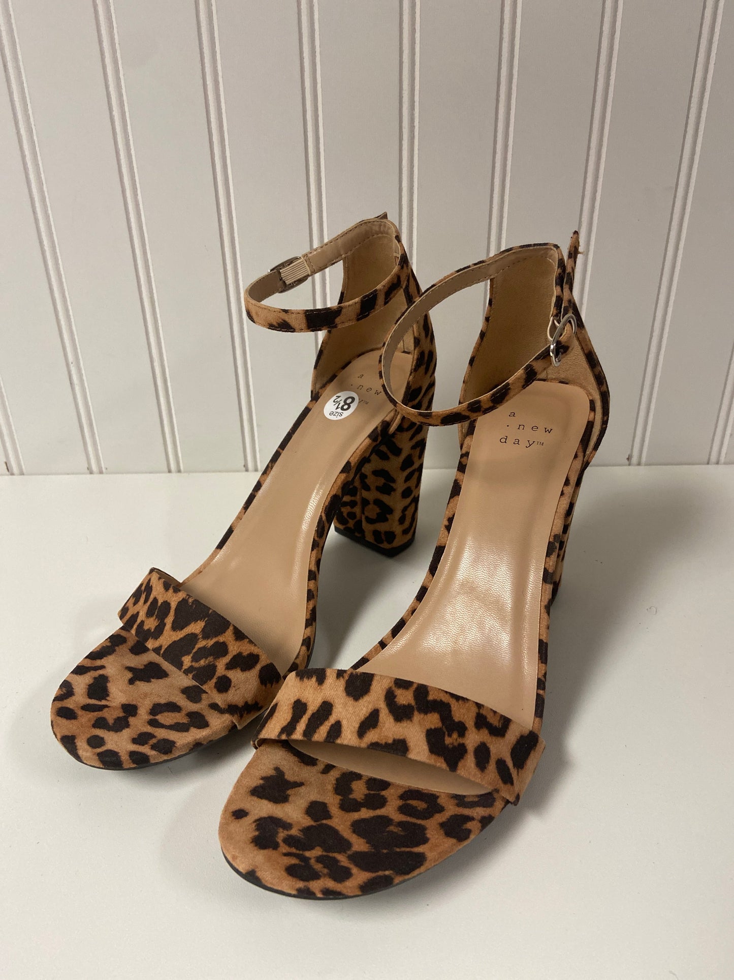 Sandals Heels Block By A New Day In Leopard Print, Size: 8.5