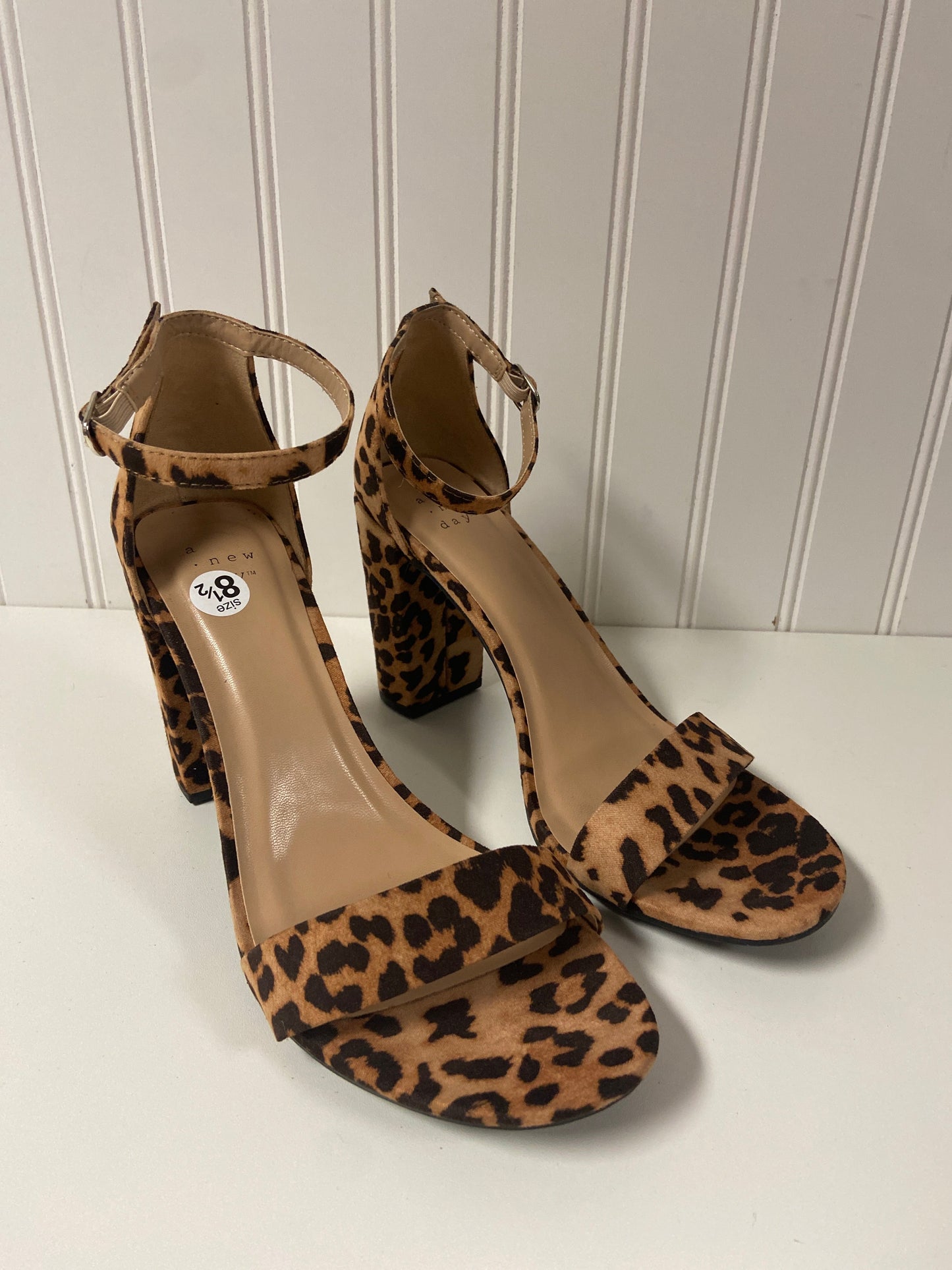 Sandals Heels Block By A New Day In Leopard Print, Size: 8.5