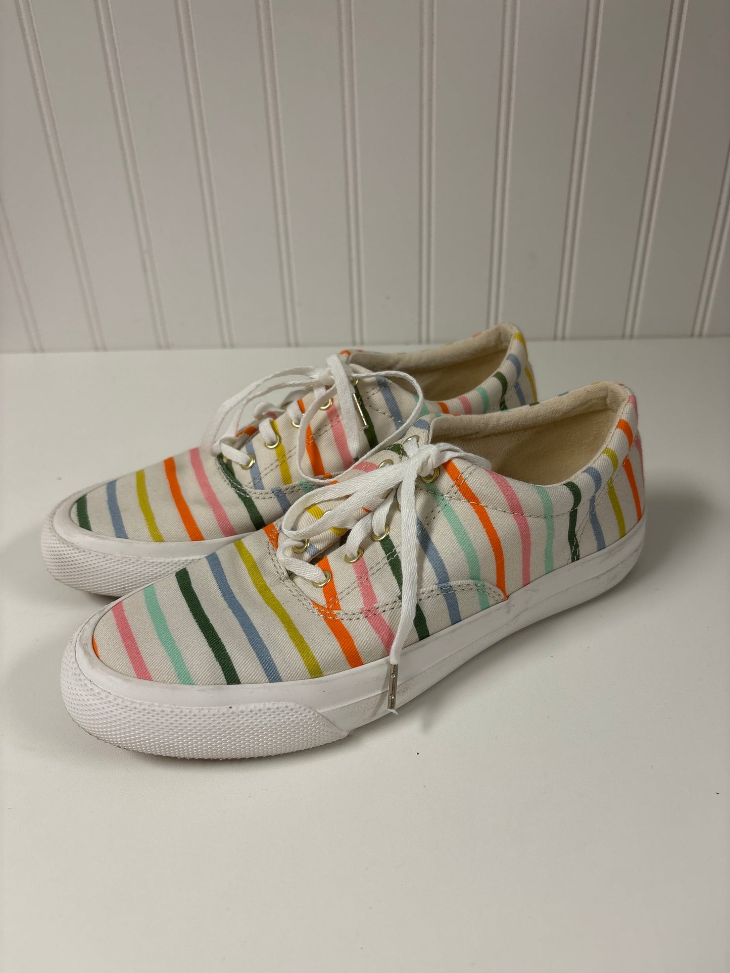 Striped Pattern Shoes Flats Keds, Size 6