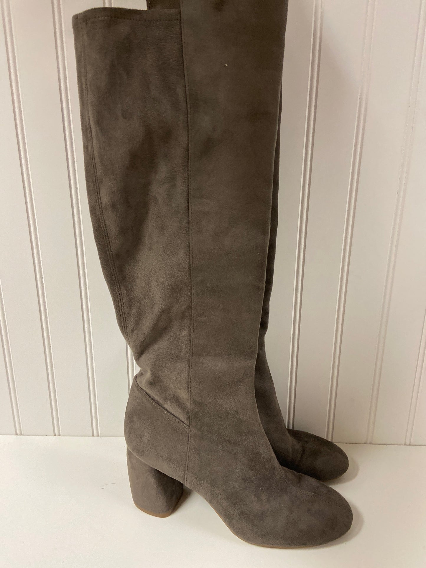 Taupe Boots Ankle Heels Nine West, Size 7