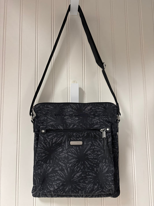 Crossbody By Baggallini, Size: Medium